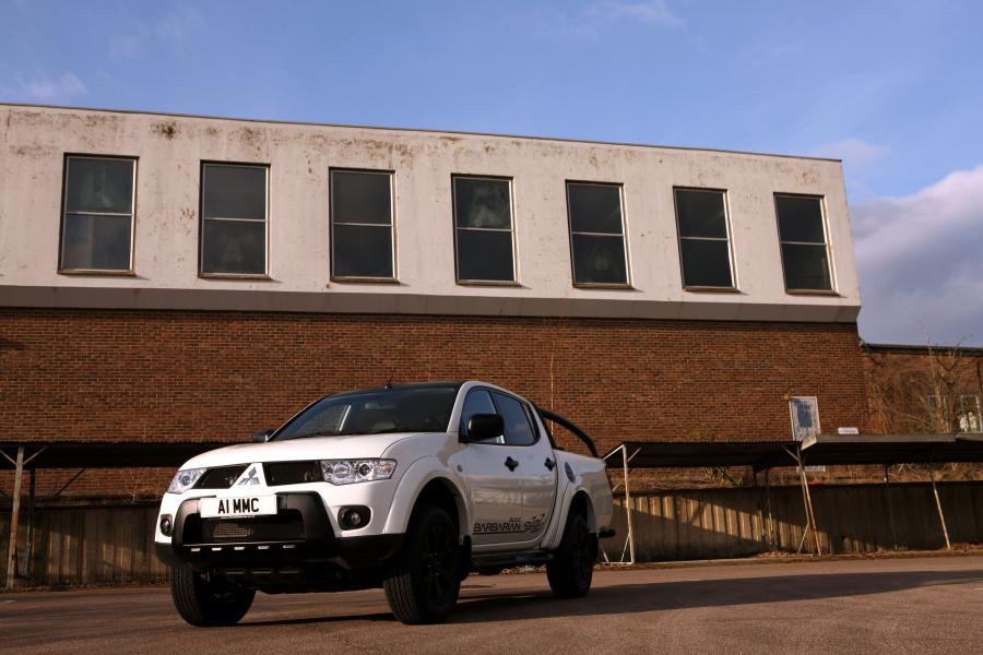  Mitsubishi L200 Black Barbarian 2012 года  (UK) (фото 58 из 68)